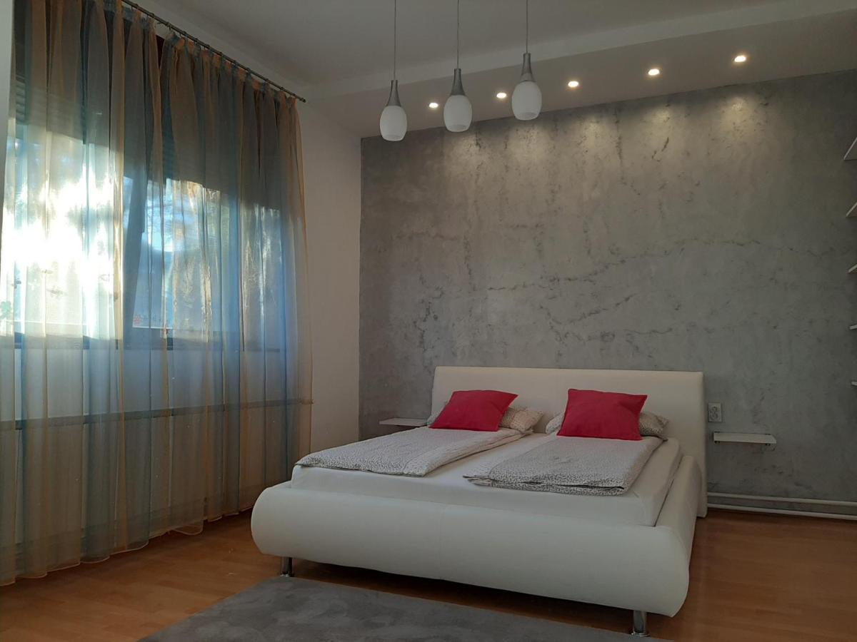 Ars Duo Appartement Novi Sad Buitenkant foto
